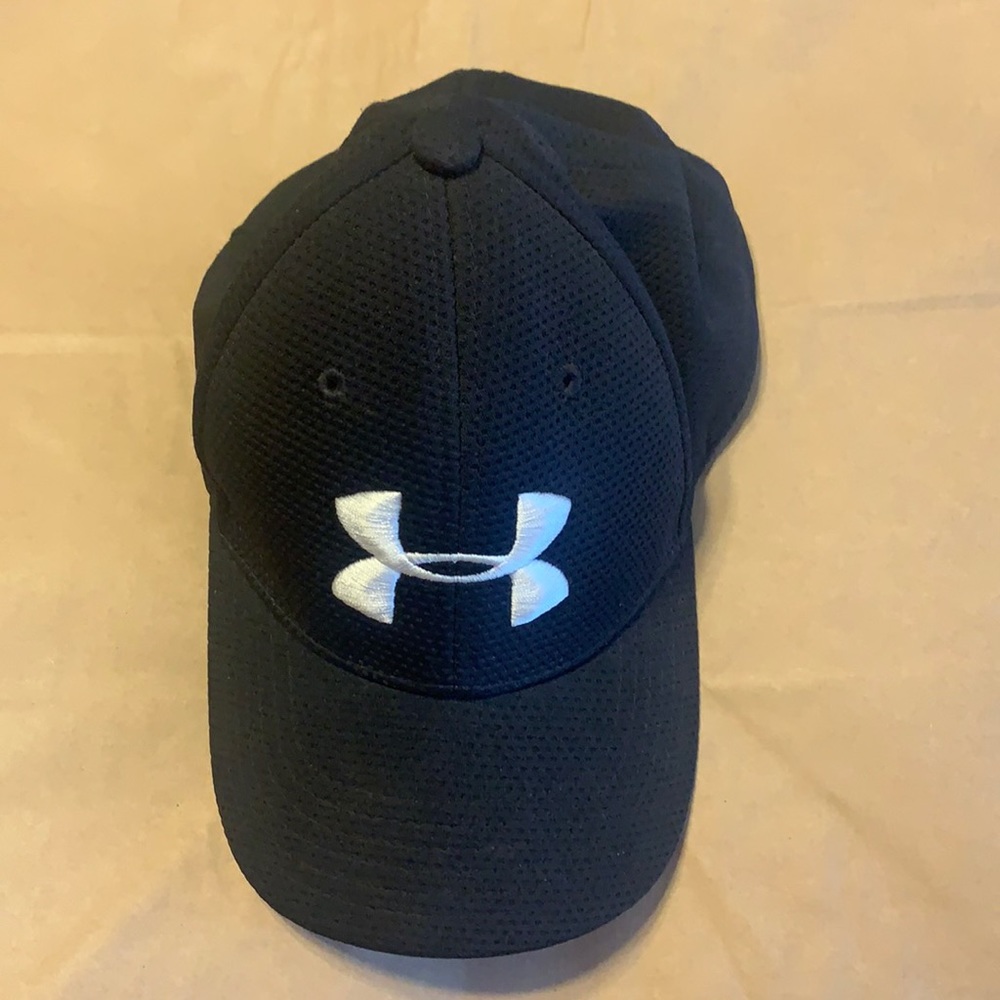 Under Armour Fitted Black Hat.